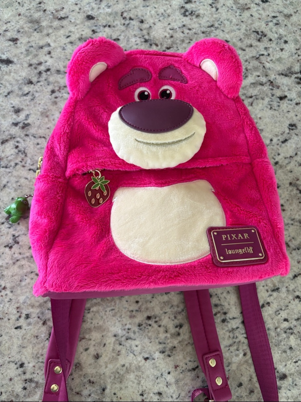 🍓🐻Loungefly lotso hugging bear pink Lotso Backpack strawberry Toy Story